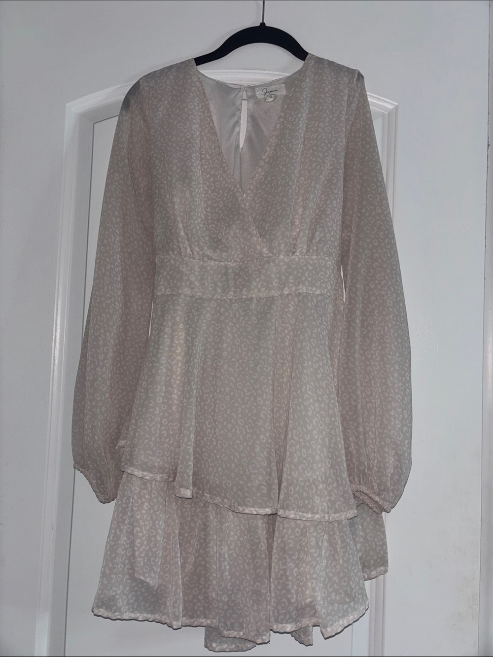 Soft Cream Long-Sleeve Tiered Dress